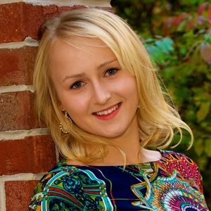 Meet your Posher, Haley